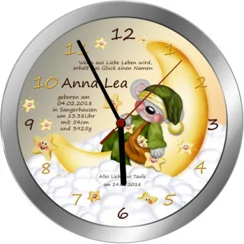 Große Geburtsuhr als Geschenk zur Geburt mit Namen und Geburtsdatum beschriftet