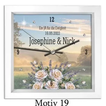 Schönes Hochzeitsgeschenk - Hochzeitsbild oder -uhr im weißen Holzrahmen